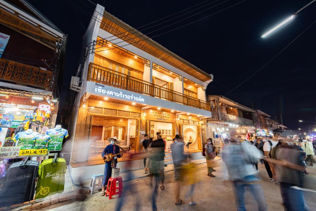 Chiangkhan River Walk Hotel photo 1