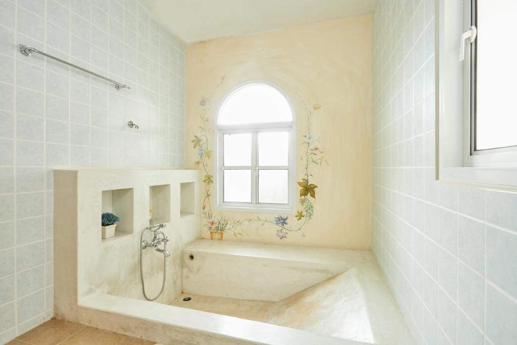 Talay Hotel and Villa Cha-am photo 4