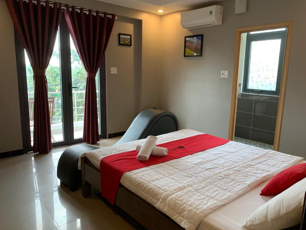 Двухместный (Улучшенный номер с кроватью размера «king-size»), Bờ Sông Hotel