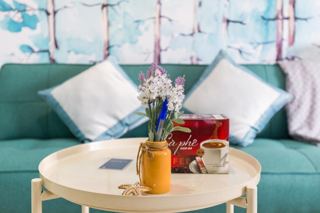 Tresor Pool and Gym, The Saigoner