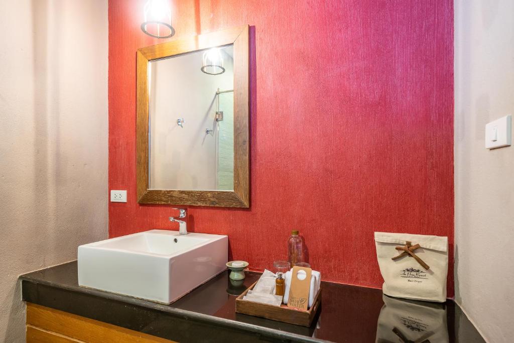 Двухместный (Номер Делюкс на склоне холма), Курортный отель Ao Prao Resort