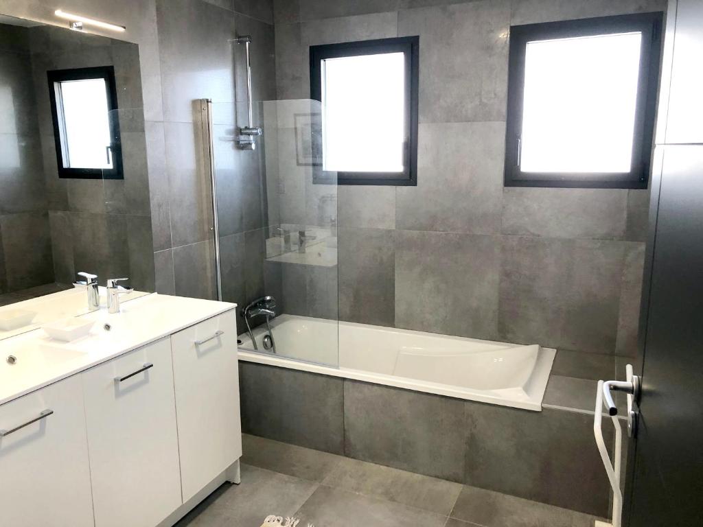 Maison de 3 chambres avec jardin clos et wifi a Baden photo 3