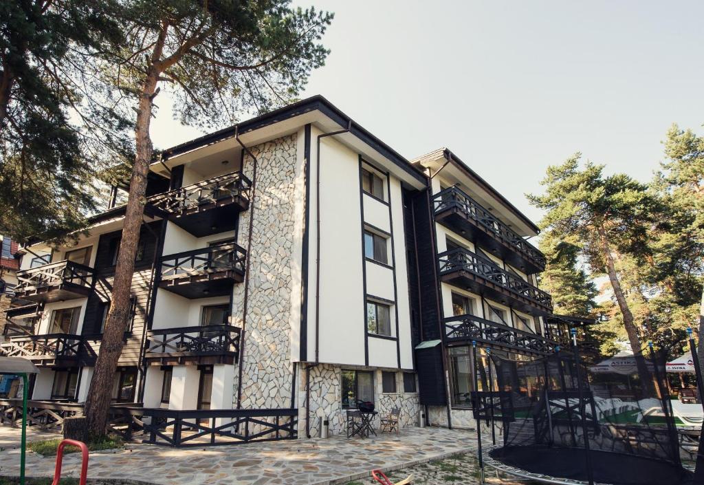Family Hotel Hebar photo 2
