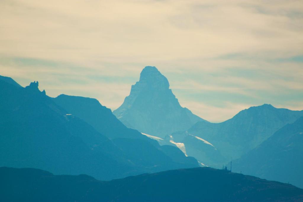 Perle des Alpes, Bettmeralp, Switzerland photo 4