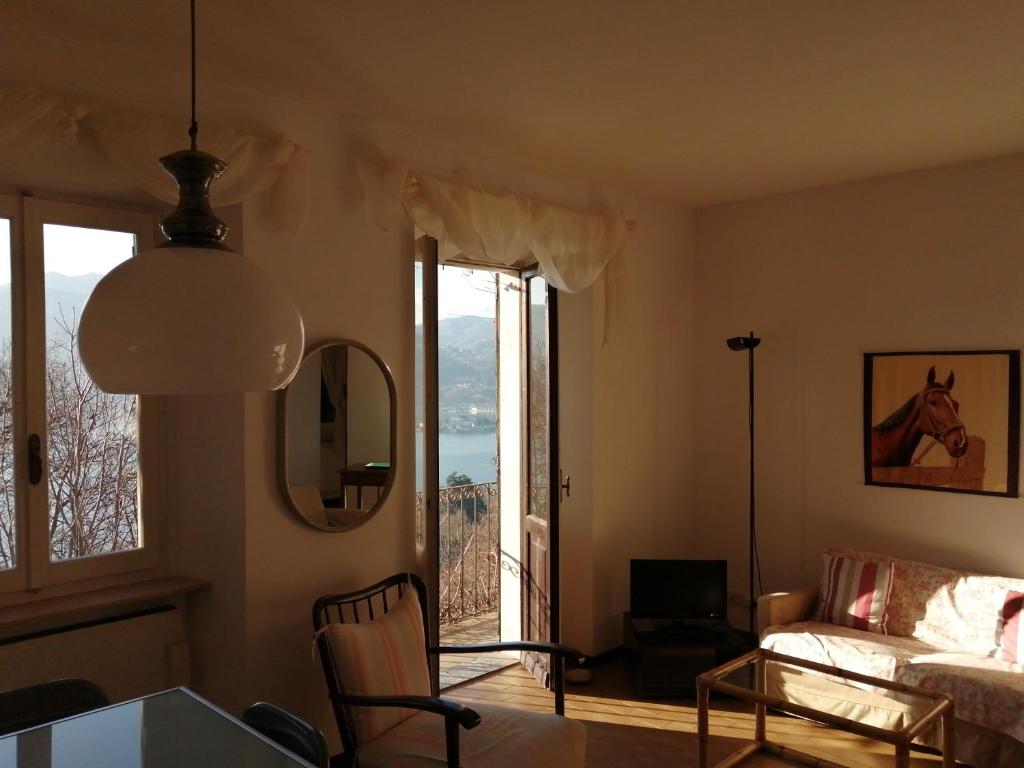 Balconata sul lago photo 1