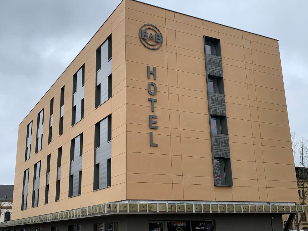 B&B HOTEL Thionville Centre Gare - Tap to explore photos