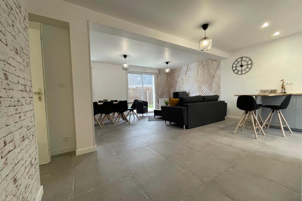 Stylish house near Chambray-lès-Tours photo 1