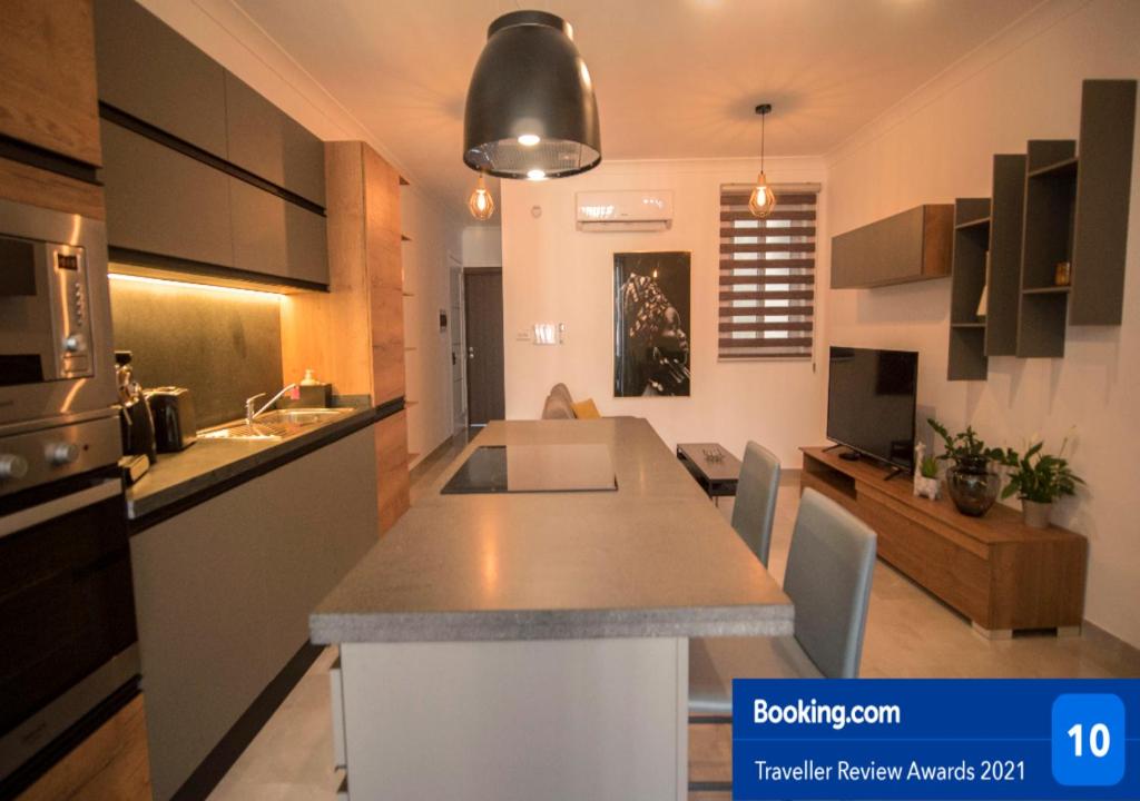 Msiebah Court San Gwann Modern Apt near Sliema and St Julians photo 3