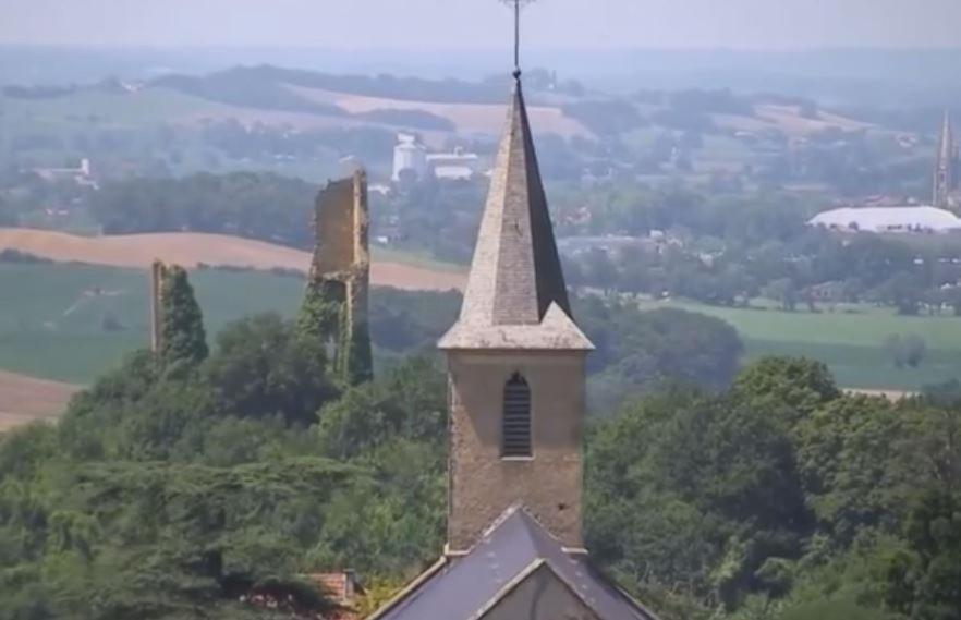 Chambre d'hôtes insolite dans un pigeonnier à 5 minutes de Marciac Gers photo 2