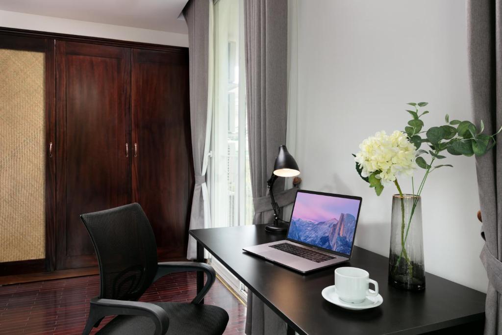 Pegasy Suites Lakeside