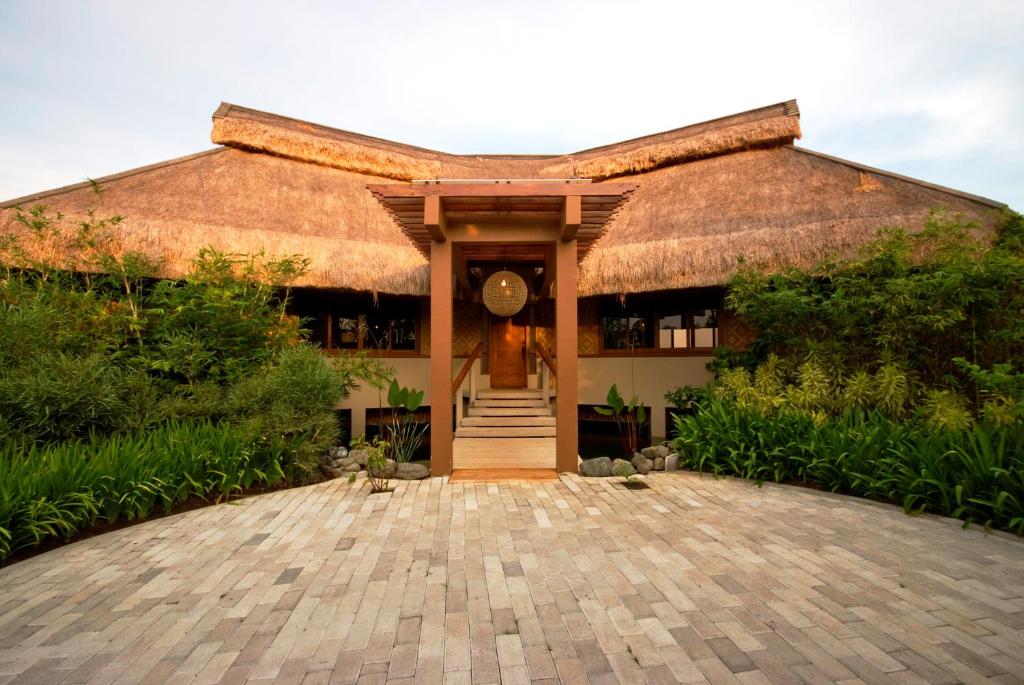 Вилла (Президентская вилла с пейзажным бассейном), Eskaya Beach Resort and Spa