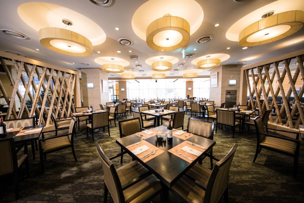 Holiday Inn Gwangju, an IHG Hotel photo 1