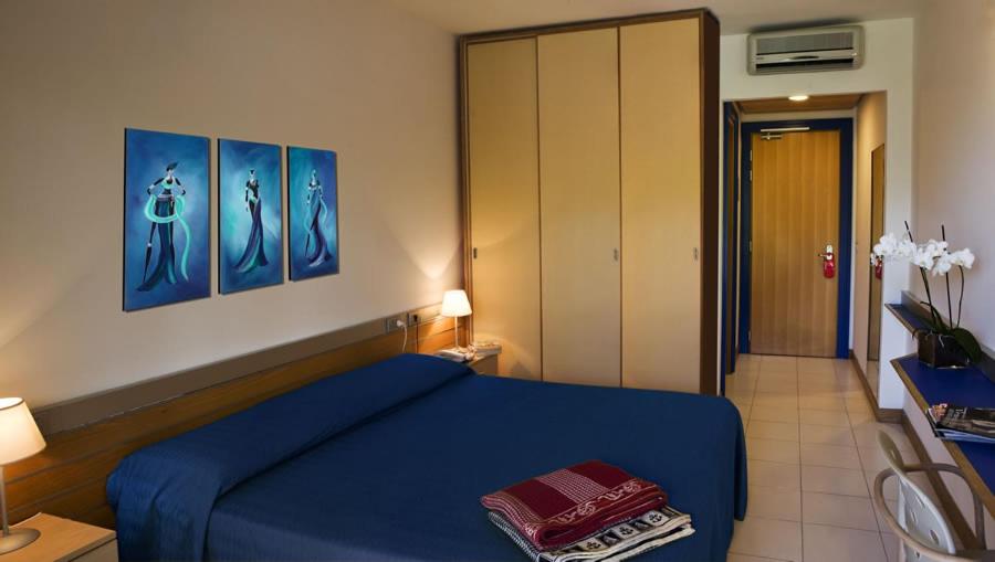 African Beach Hotel-Residence photo 1