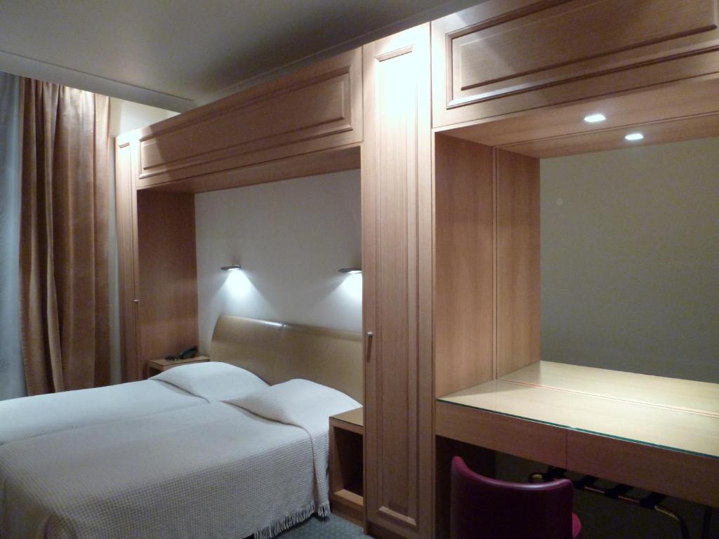 Двухместный (Двухместный номер с 2 отдельными кроватями), Hôtel du Vieux Marais