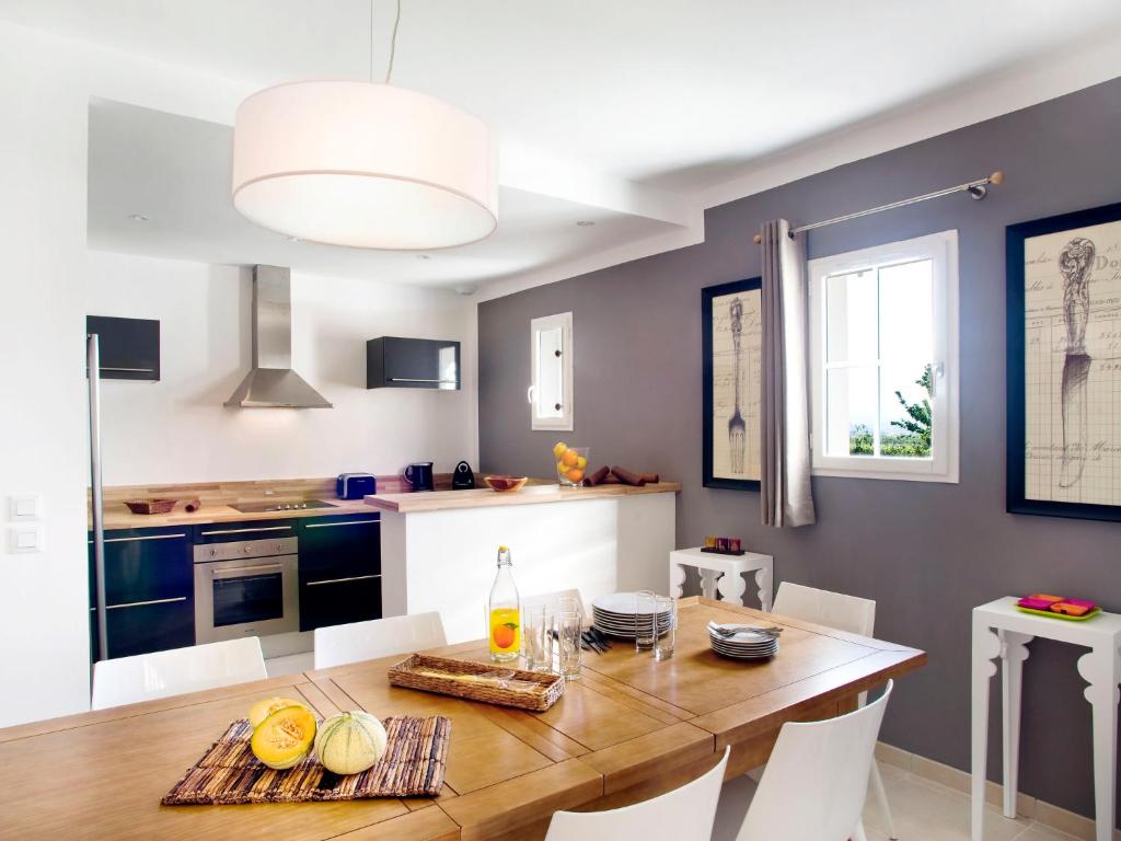 Holiday Home Le Clos Savornin V10ID by Interhome photo 3