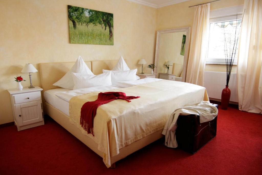 Двухместный (Улучшенный двухместный номер с 1 кроватью), Hotel Villa Verde