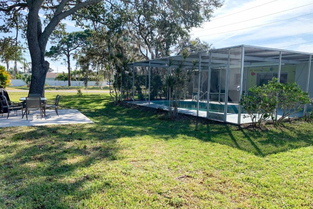 Quiet Venice Retreat with Private Lanai and Pool! photo 3