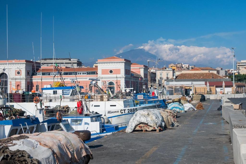 Catamarano Miragua - Resort on board in Catania photo 4