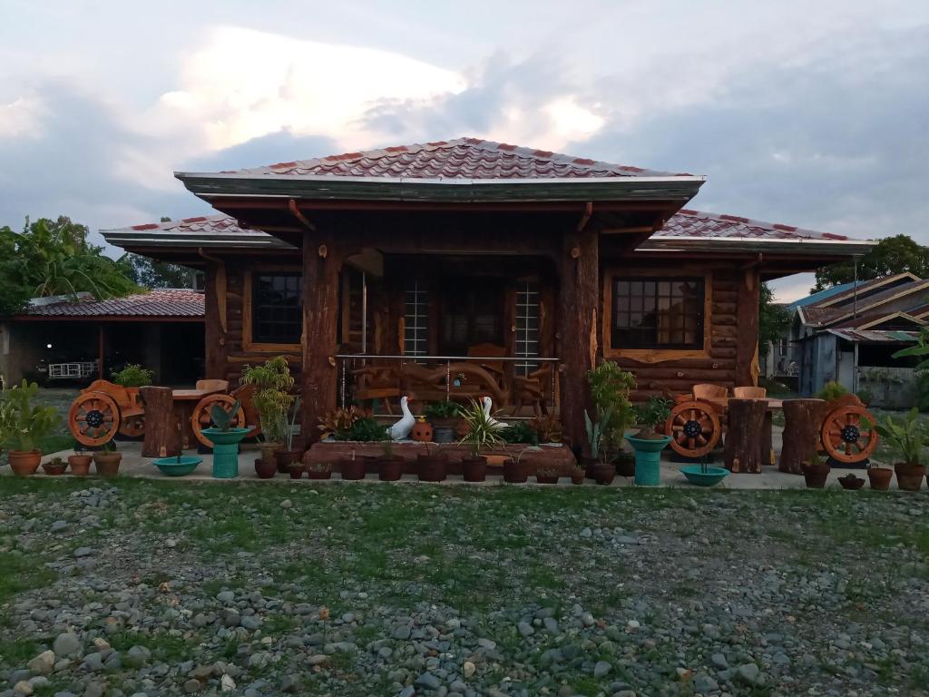 Vievan's transient house photo 2