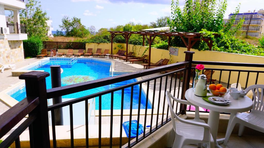 Бяла Виста Бийч Апартментс A - Byala Vista Beach Apartments A photo 1