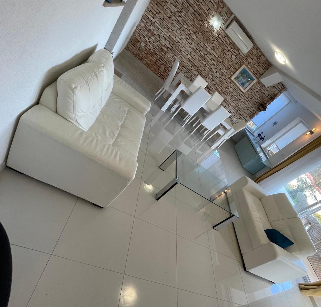 VILLA LINA photo 2