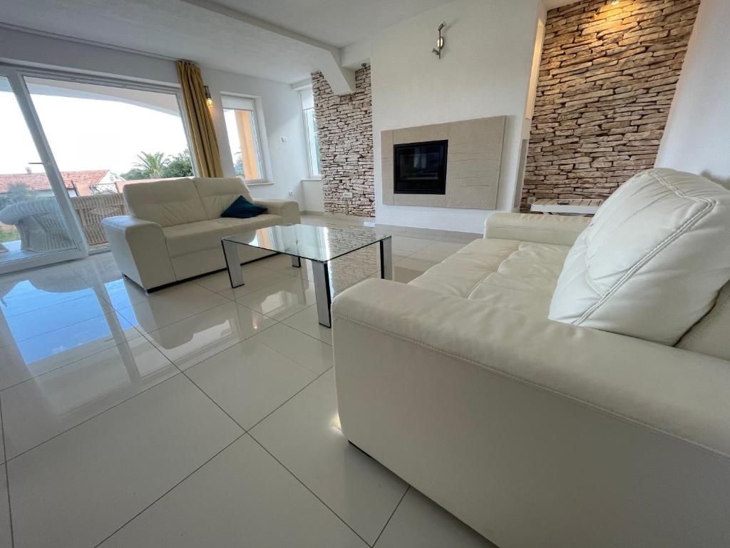 VILLA LINA photo 3