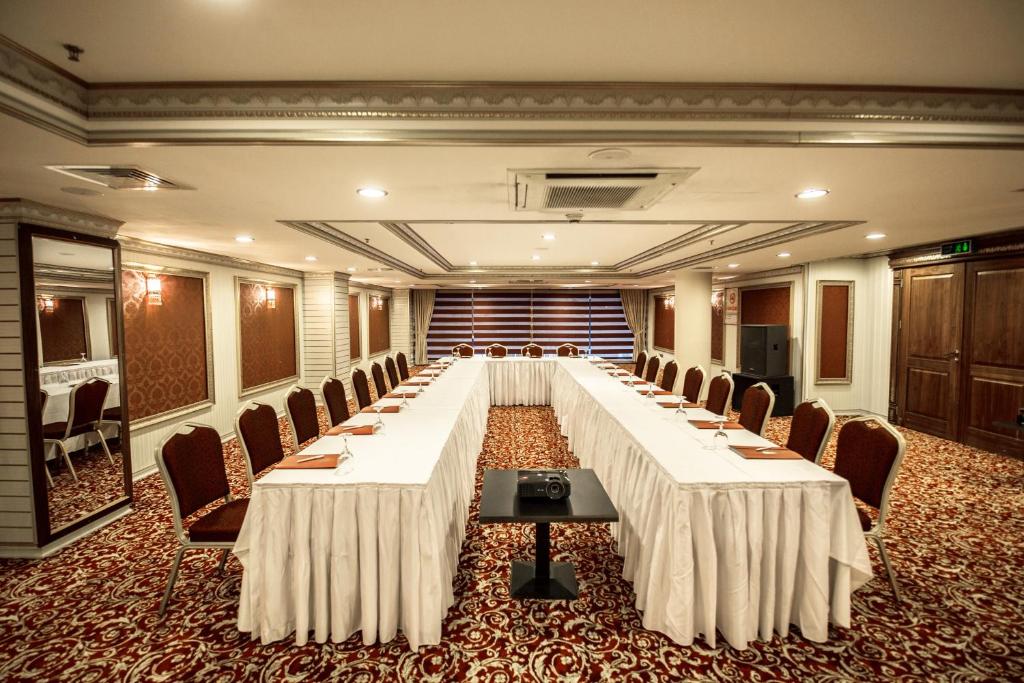 Yücesoy Liva Hotel Spa & Convention Center Mersin photo 3