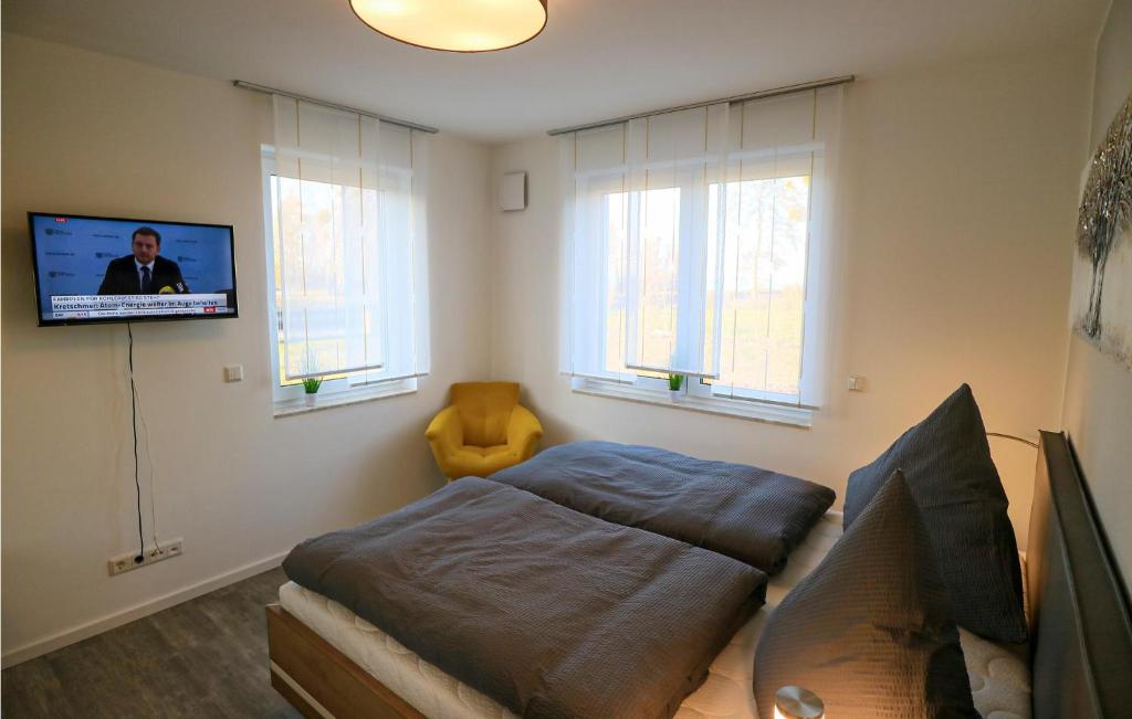 Beautiful Apartment In Rechlin With 2 Bedrooms And Wifi photo 3