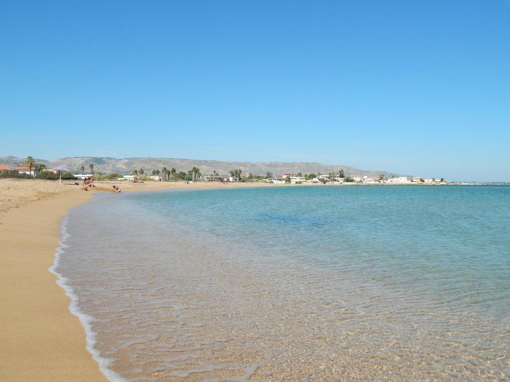 Beach Front Villas photo 2