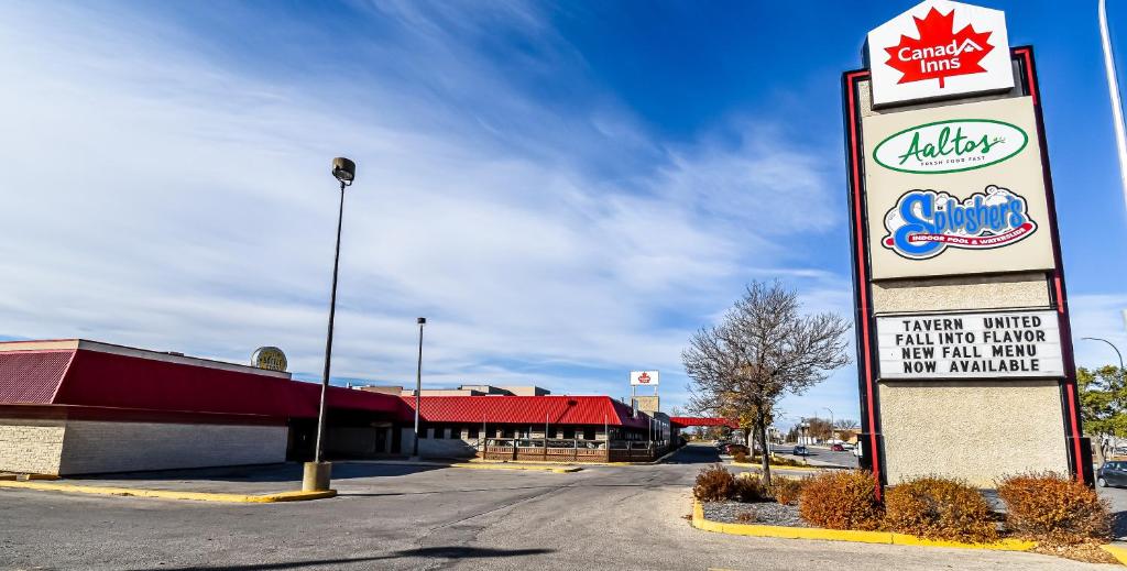 Canad Inns Destination Centre Transcona photo 3