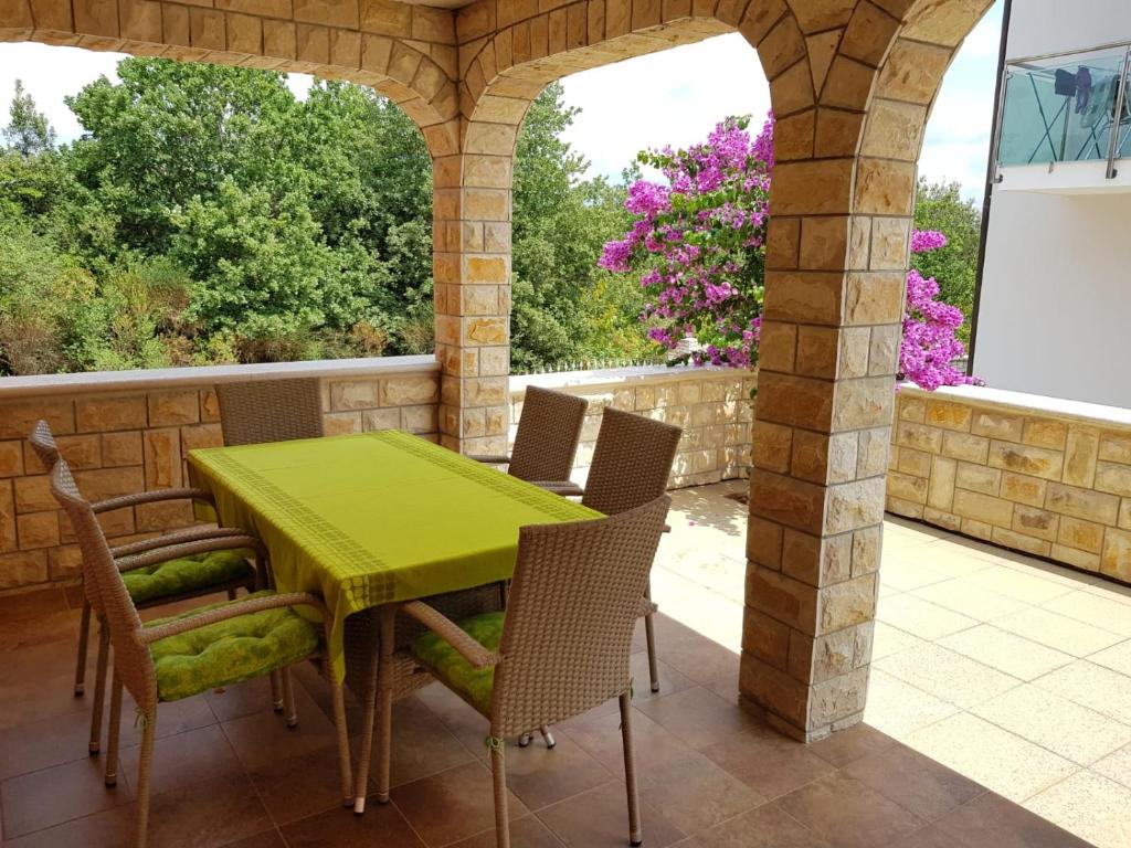 Villa Luka photo 3