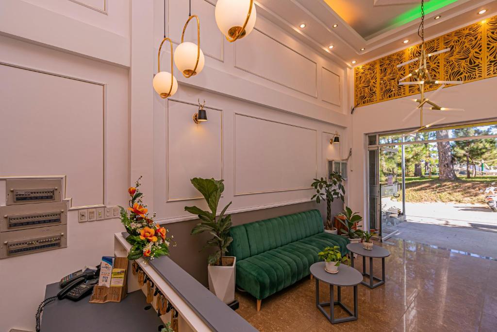 Thang Lap Hotel photo 2