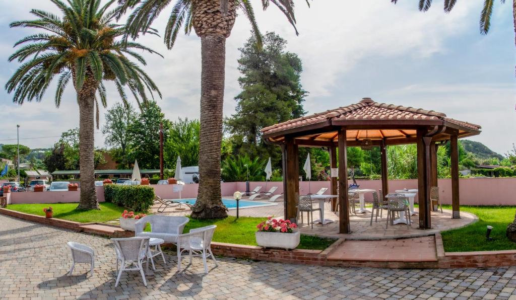 Hotel Villa Rosa photo 1