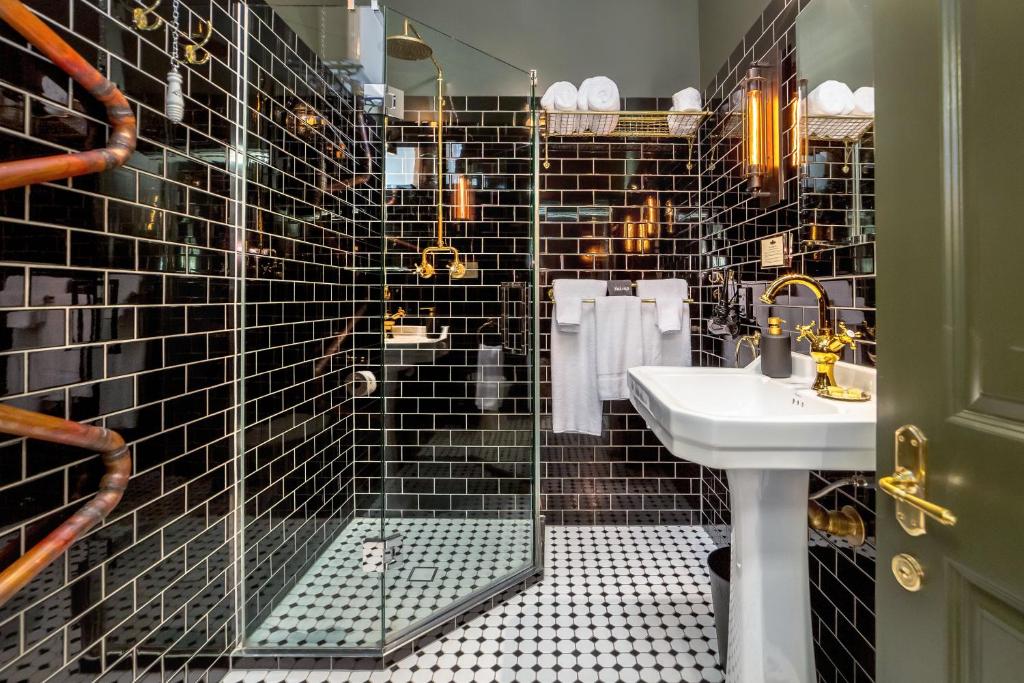 The Royal Hotel Featherston - Boutique Hotel photo 2