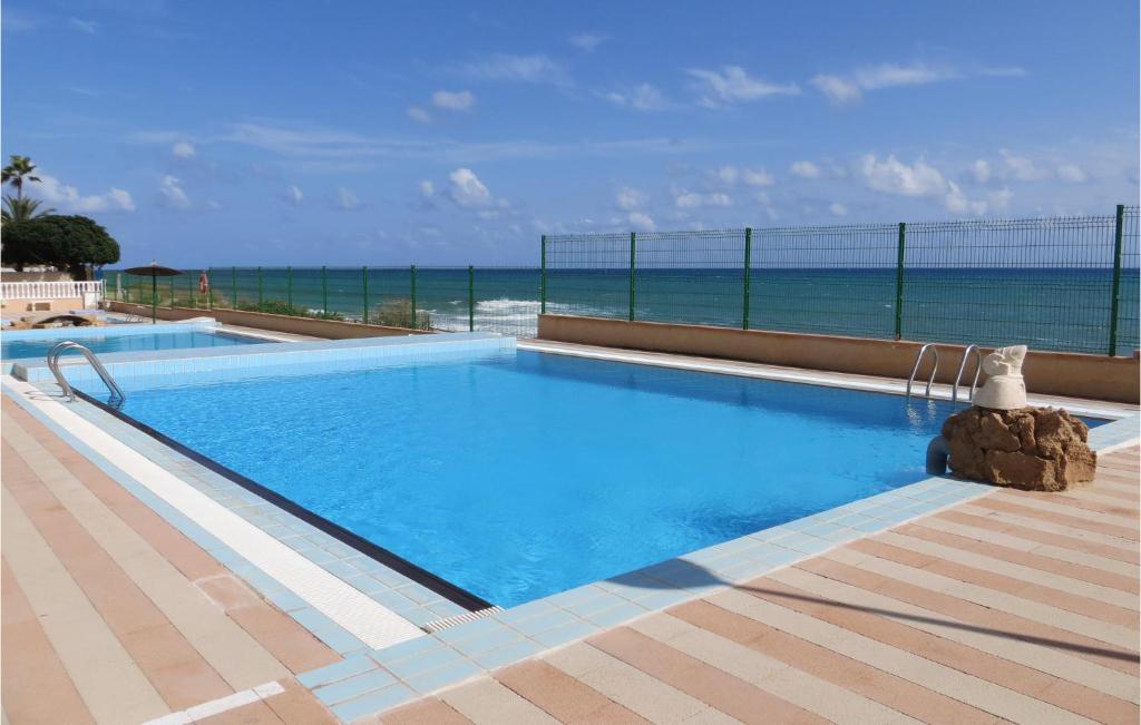 Awesome Apartment In Cala Del Moro - Torrev With 2 Bedrooms And Wifi