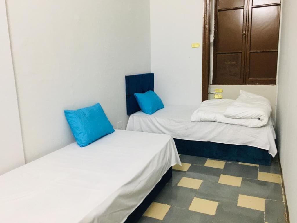 Трехместный (Трехместный номер эконом-класса), Pyramids guest house hotel