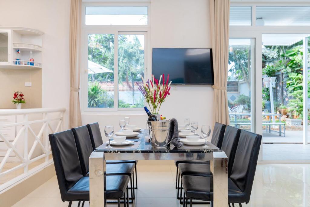 Palm Villa 15