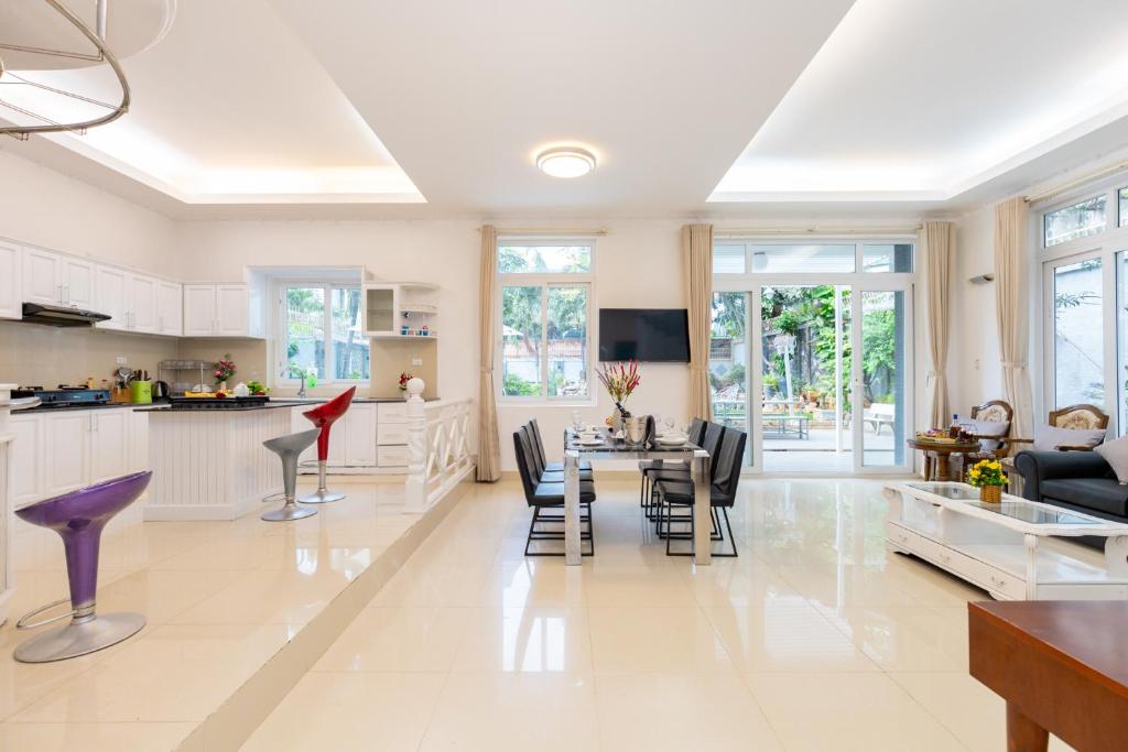 Palm Villa 15