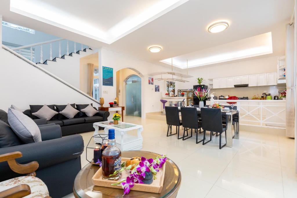 Palm Villa 15