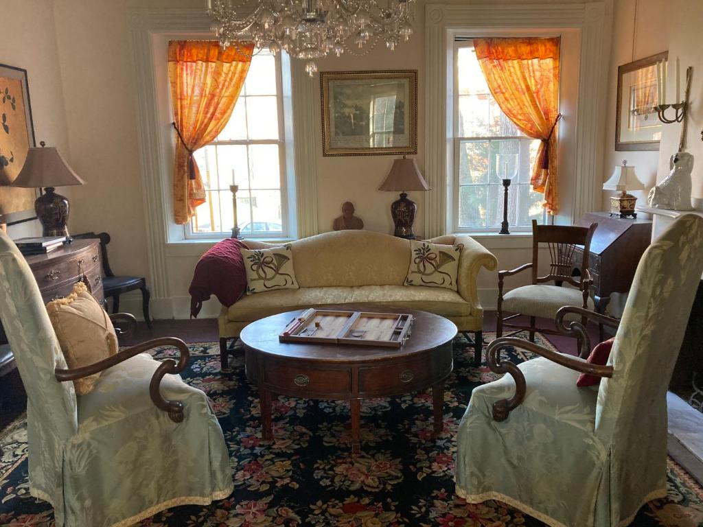 The Federal House photo 3