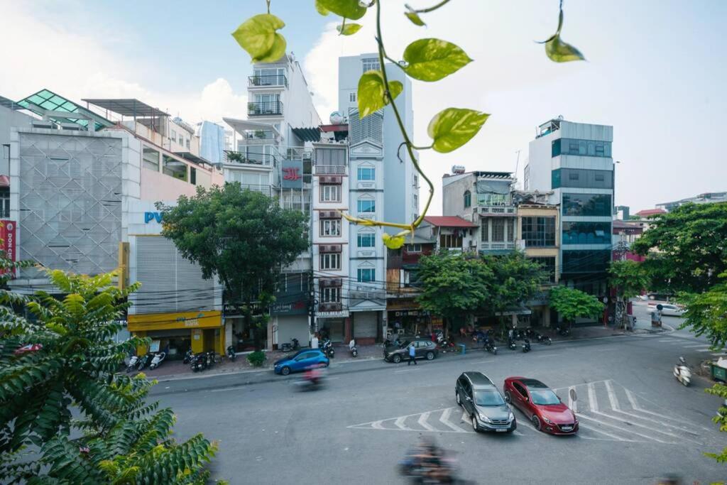 LotusHomestayHanoi- Oasis View 1