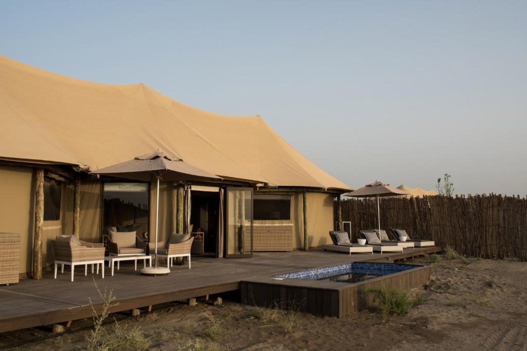 {
  "en-gb": "Kingfisher Retreat by Sharjah Collection"
} photo 2