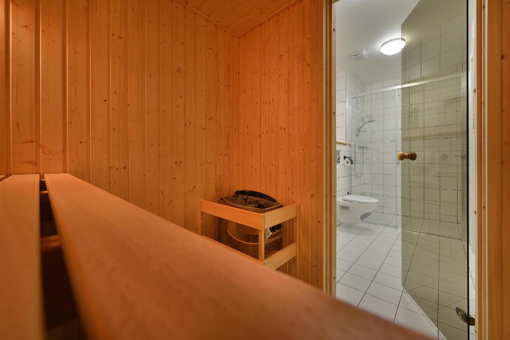 Апартаменты (Апартаменты Делюкс с 2 спальнями и сауной.), Element Lakeside Apartments