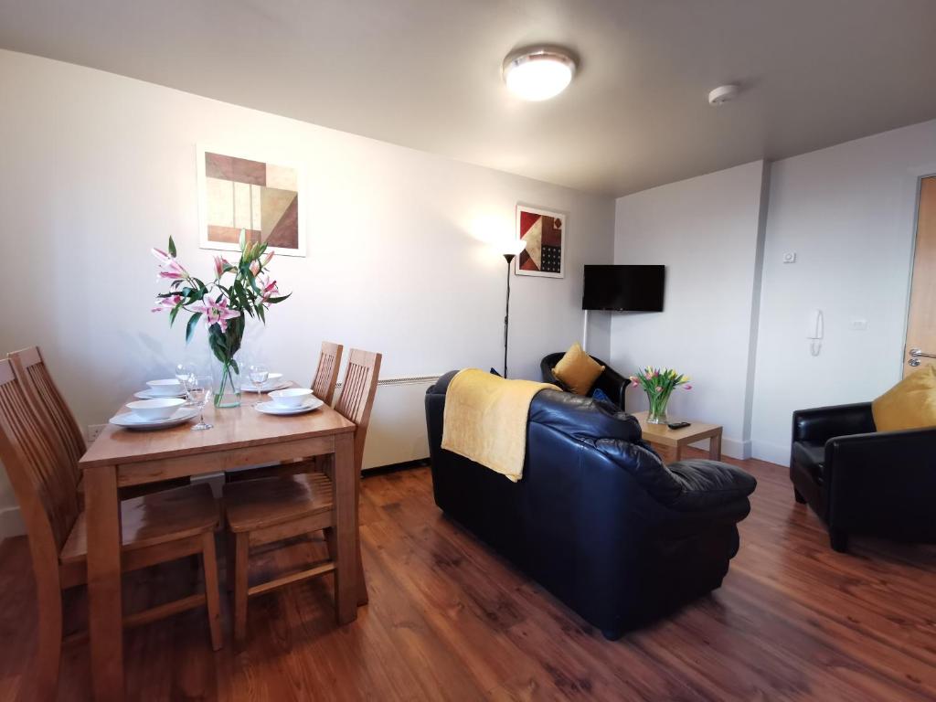 Milligan Court Apartments photo 3
