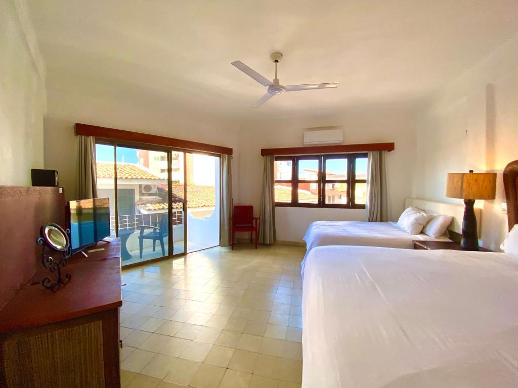 Двухместный (Двухместный номер Делюкс с 1 кроватью и балконом), Hotel Amaca Puerto Vallarta - Adults Only