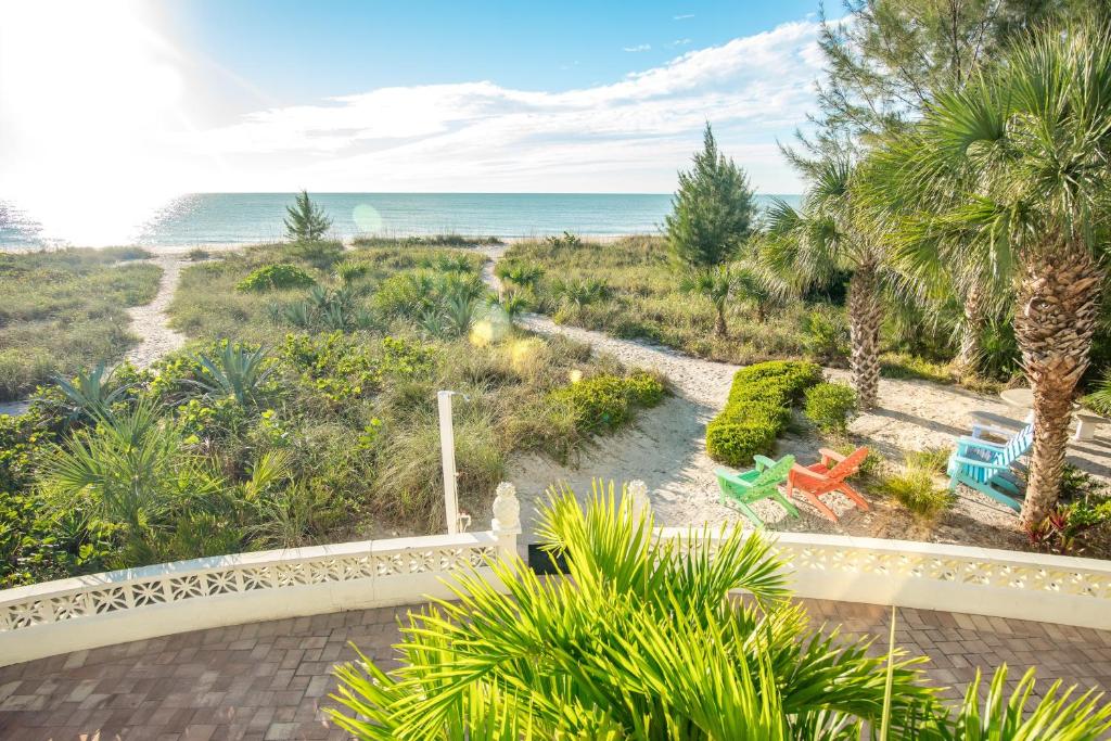 Casey Key Retreat photo 1