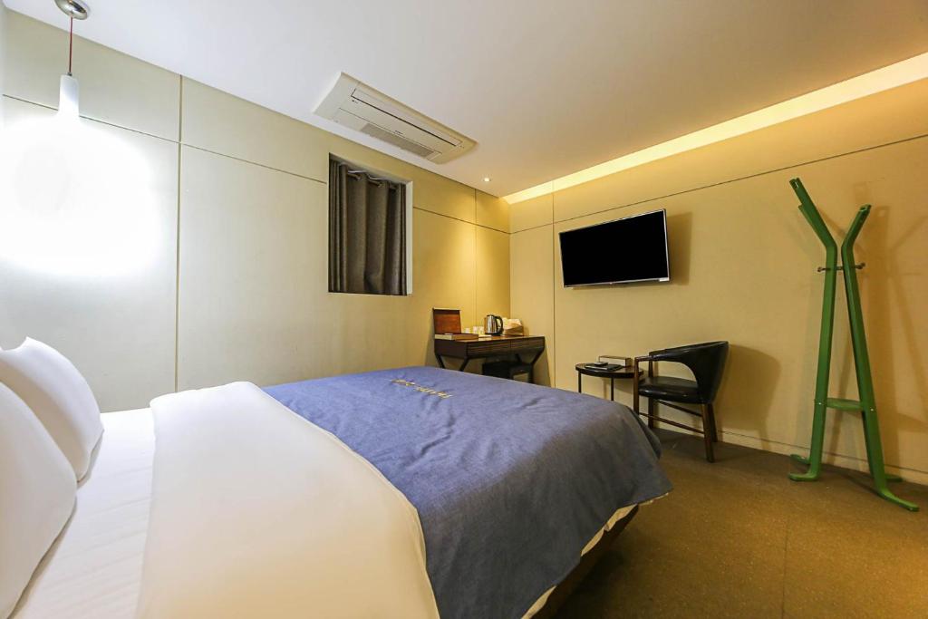 Hotel Myeongjak photo 1