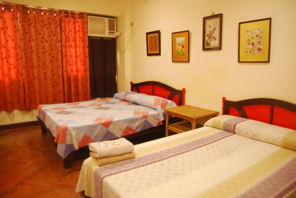 Centro Mactan Suites photo 4