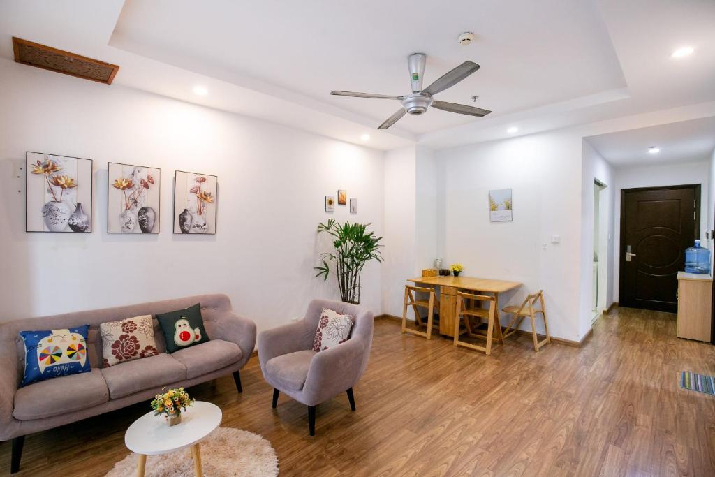 *BOM HOMESTAY* VINHOMES TIMES CITY- 2BR-LUXURY APT