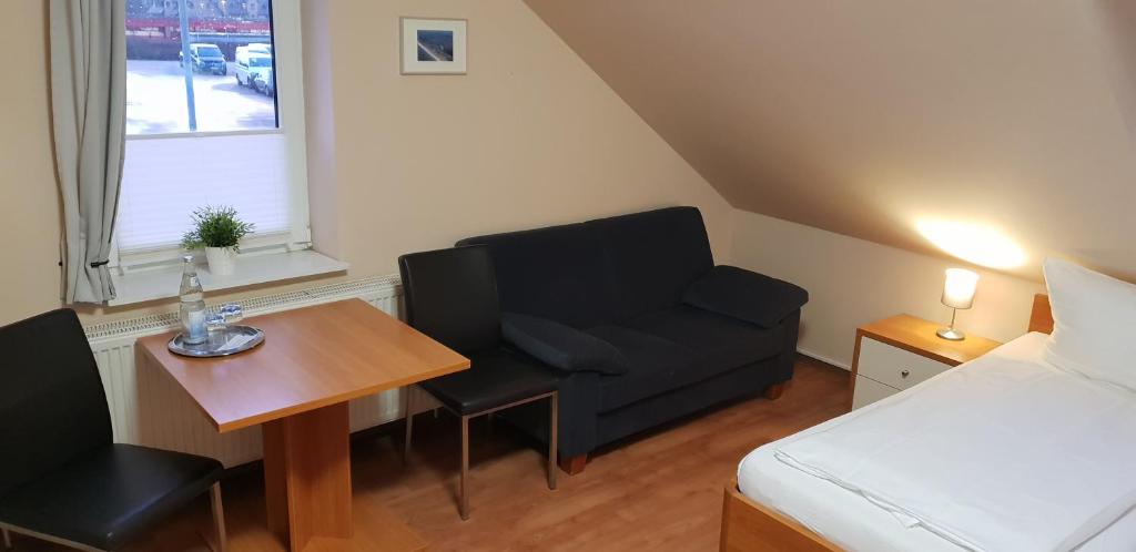 Airport Hotel One Aparthotel Sylt photo 2